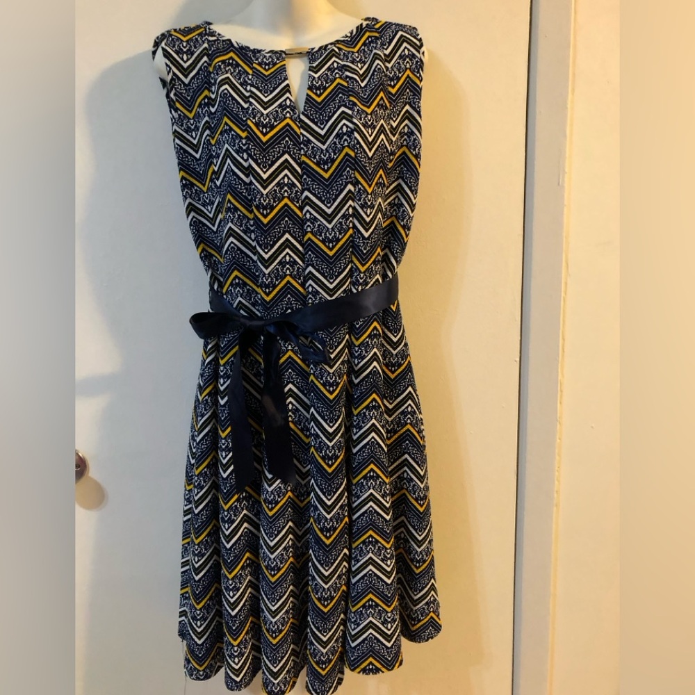 Patterned Dress with Belt